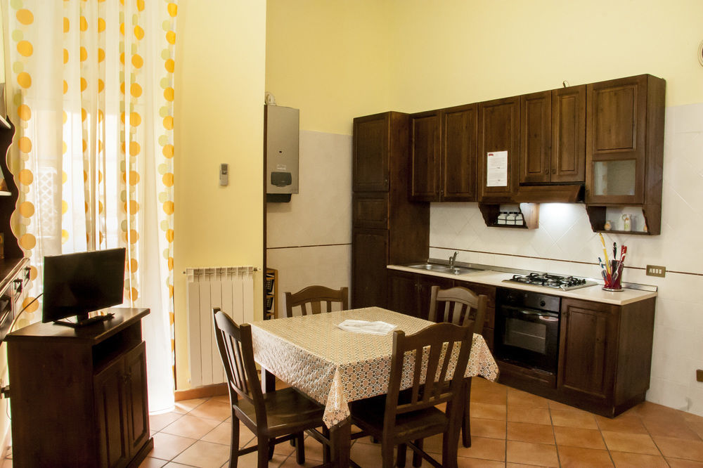 Hotel Residence Confalone Naples Extérieur photo