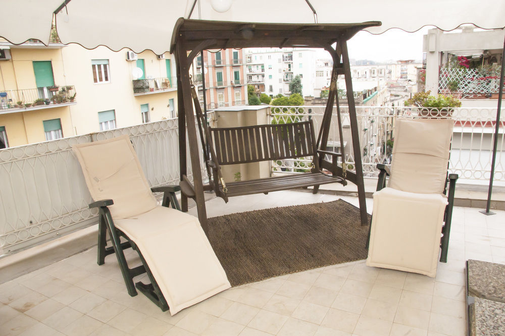 Hotel Residence Confalone Naples Extérieur photo