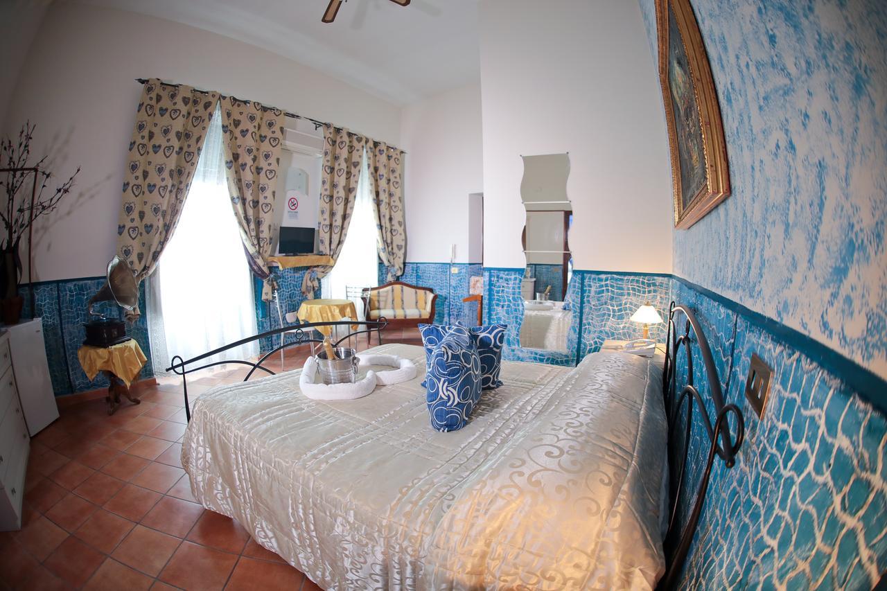 Hotel Residence Confalone Naples Extérieur photo